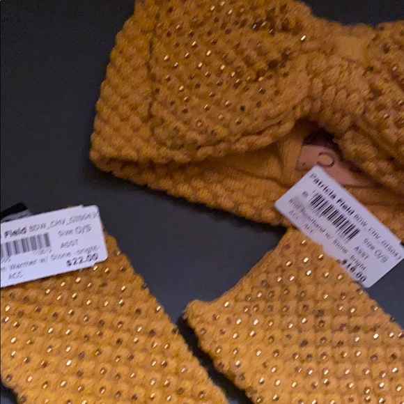 NWT*Patricia Field yellow headband and glove set - Picture 3 of 4